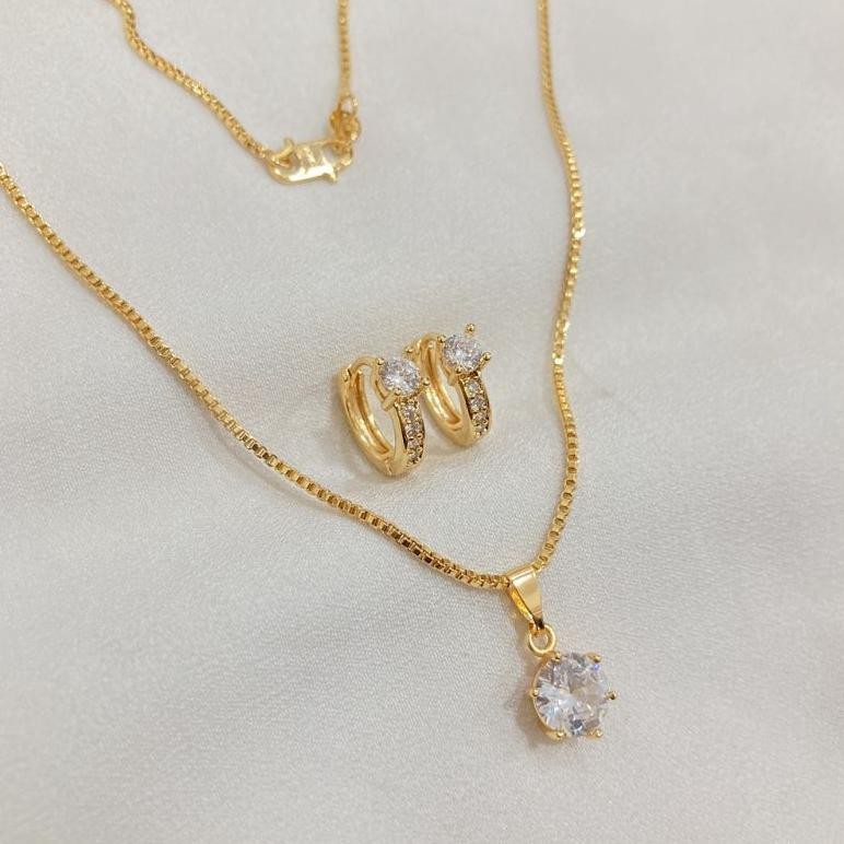 Ready Satu Set Perhiasan Titanium Lapis Emas Aksesoris Wanita Set Perhiasan Mata Satu