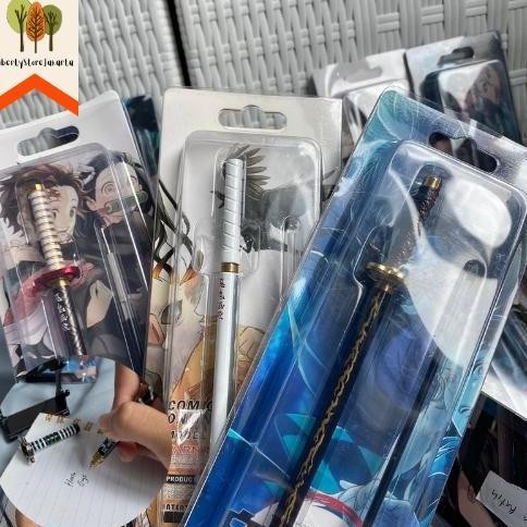 

Pulpen Pedang Demon Slayer Mewah Free Box Free Refill Full Besi MURAH