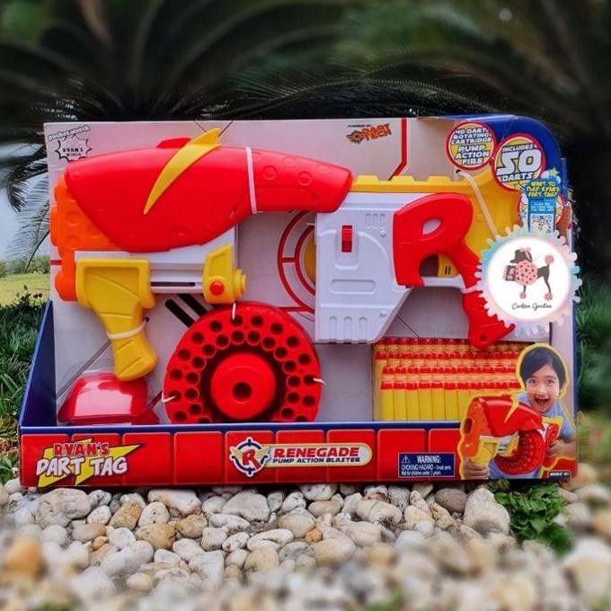 Ryan's World Dart Tag Renegade Rapid Fire Barrel Blaster
