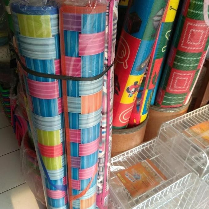 ready tiker gulung plastik/ karpet lantai motif / lipat