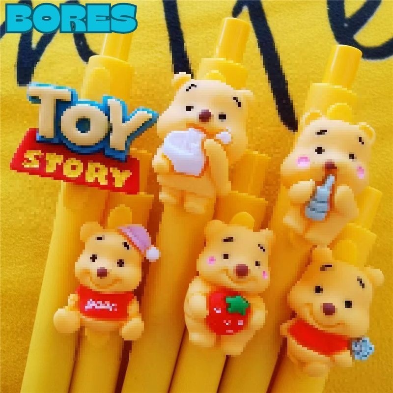 

BORES Pulpen Bear Kuning Tinta Gel Cair Hitam Motif Animasi Kartun Unik Pena Cetekan Karakter Beruang Kuning Lucu Alat Tulis Sekolah Kantor Stationary