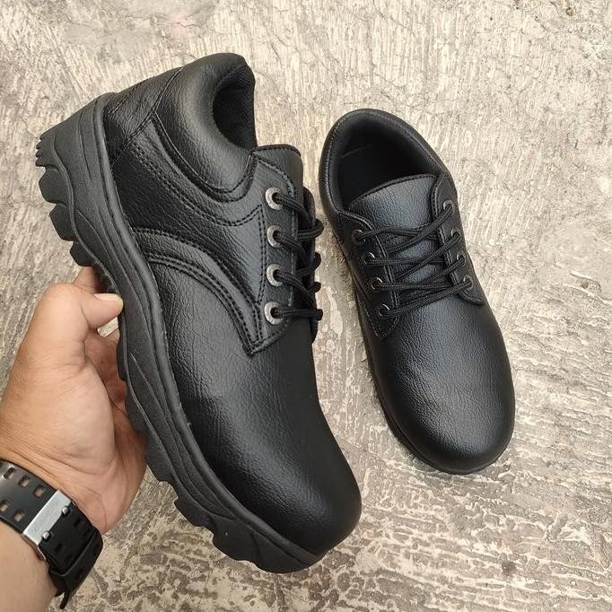 

Terlaris Sepatu Pria Safety Casual Ukuran Jumbo Big Size 45 46 Full Black