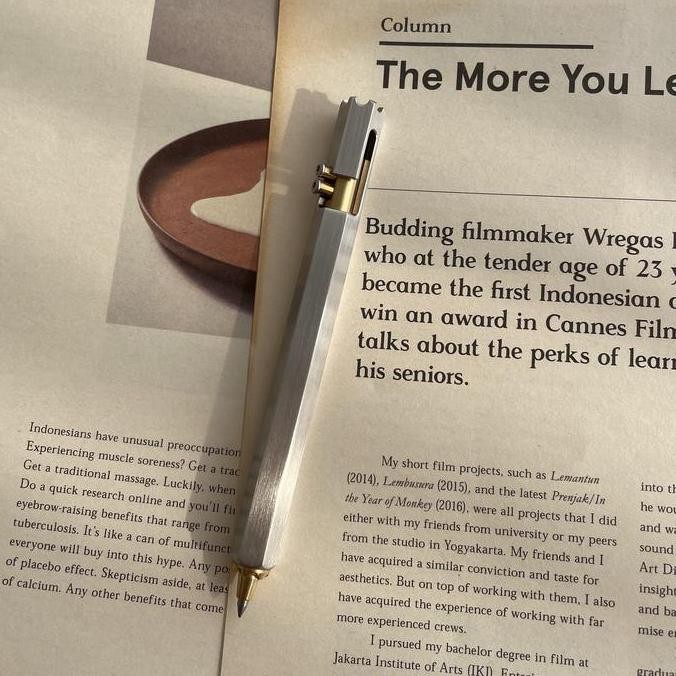 

TERBARU - Pulpen Aesthetic / Pena Aesthetic / pulpen / bolpoin / Silver Metal (hexagon) Pen