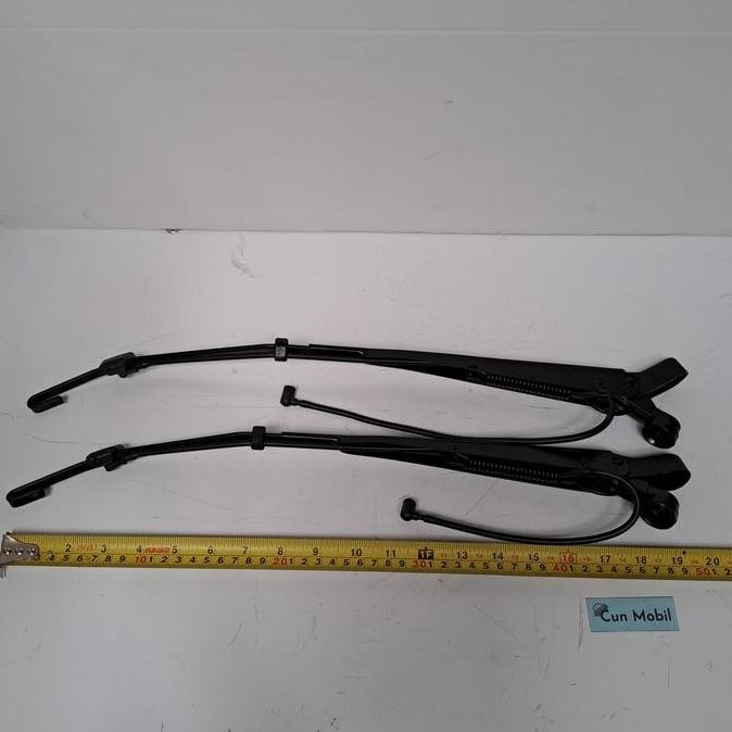 . Wiper Arm gagang wiper Isuzu NKR 71,ELF plus nozzel wiper Harga per pc