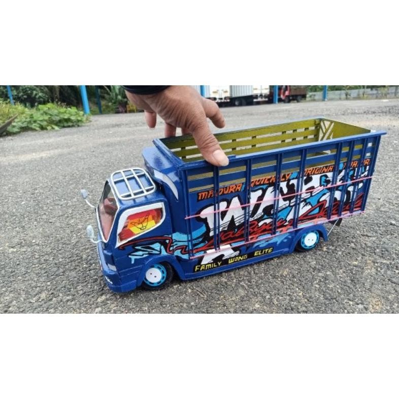 Miniatur Truk Oleng Kayu Asli Mobil Oleng Mainan Anak-Anak Mainan Edukasi Anak Meledak