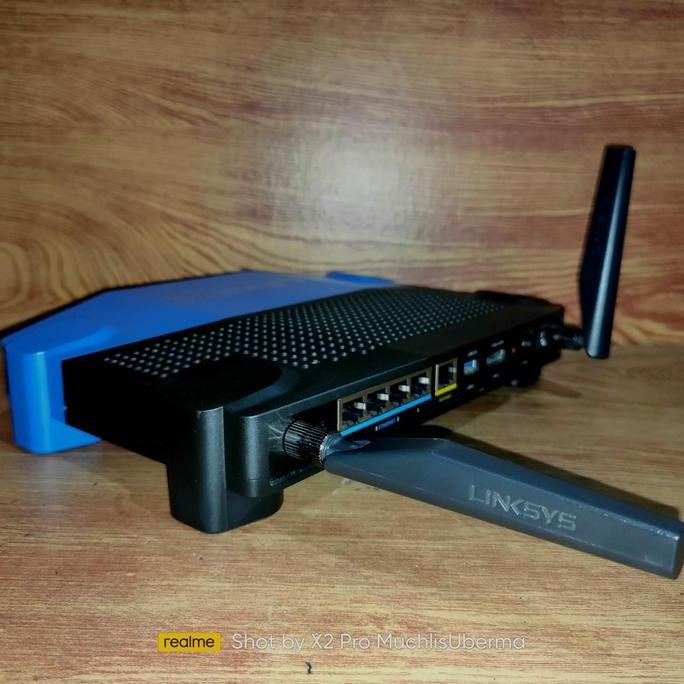 Linksys Wrt1200Ac Dual-Band Ac1200 Wireless Router Gigabit 4 Port 1Wan New Stok