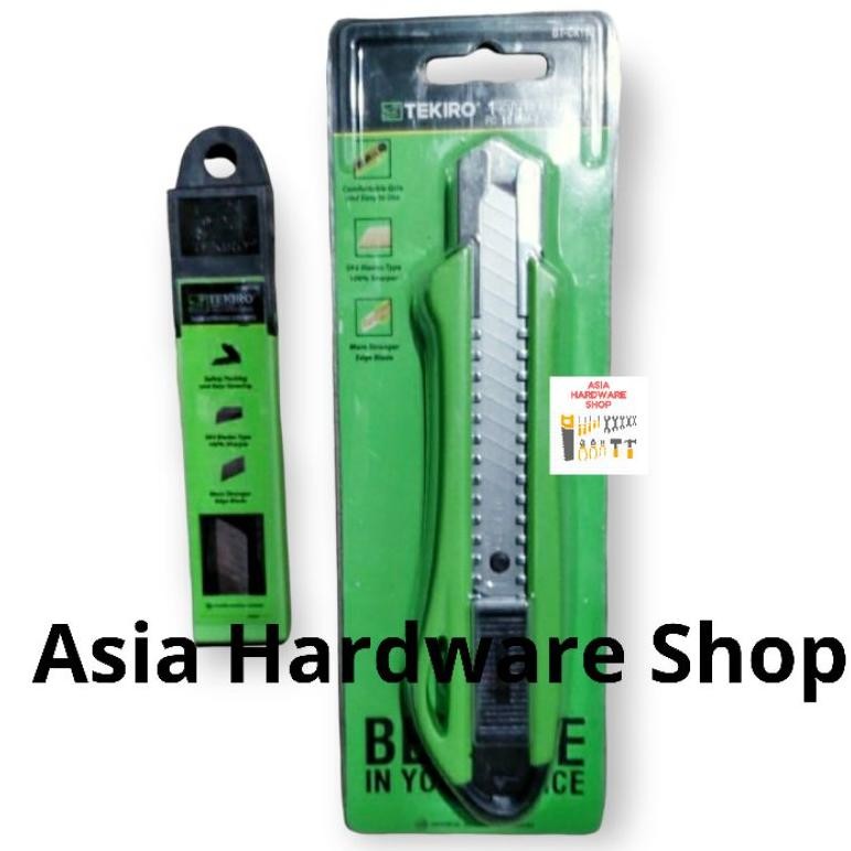 

JH8 Paket Pisau Cutter Besar 18mm TEKIRO + Isi Refill Cutter Isi 10 pcs