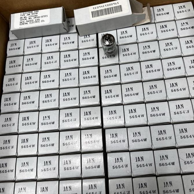 ready  JAN 5654W GE / 5654 / 6ak5 / 6096 /6j1 tube tabung Match Pair