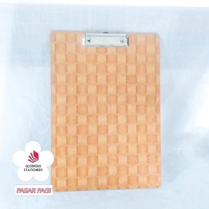 

Papan Jalan / Clipboard Kayu WS