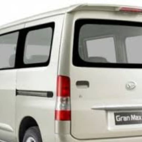 Ready spoiler belakang granmax