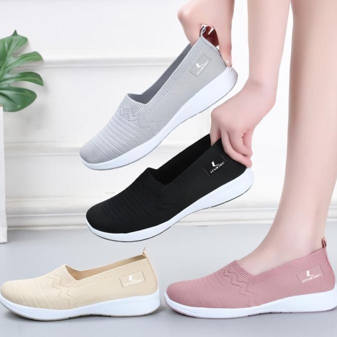 GROSIRTAS LV0343 Sepatu Slip On Wanita Import Sepatu Rajut Wanita