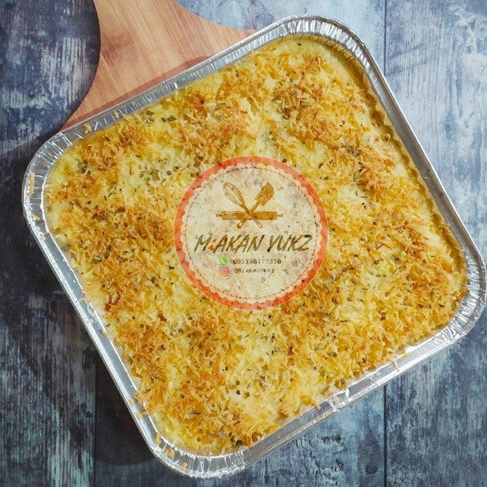 

PROMO! Macaroni Schotel Macaroni Panggang ukuran L(20x20x5cm)