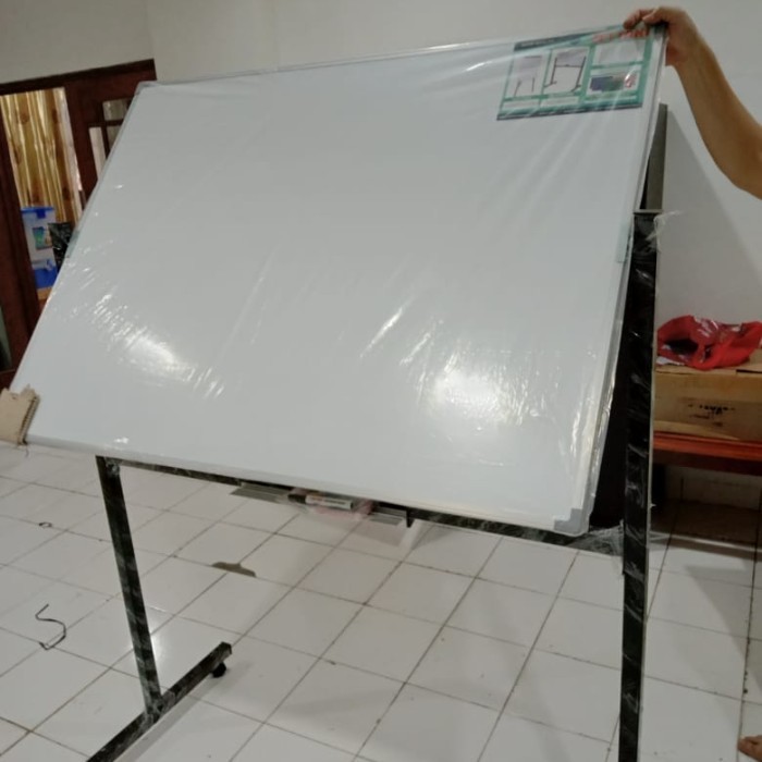 

Sale Whiteboard Standing Double Face 90X180 Magnetic