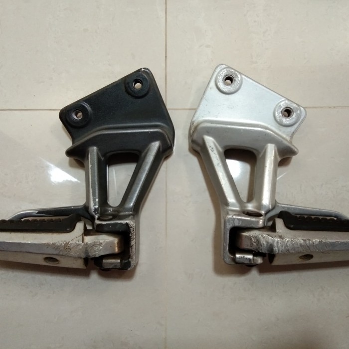 Foot Step Belakang Pijakan Kaki Belakang Suzuki Skywave Original Barang Langka