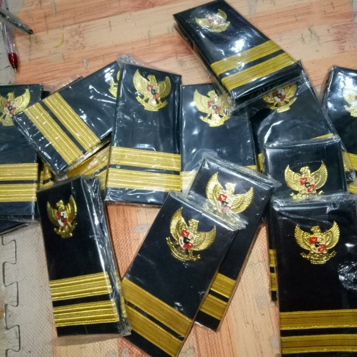 

Pangkat Garuda Pdh Strip 2