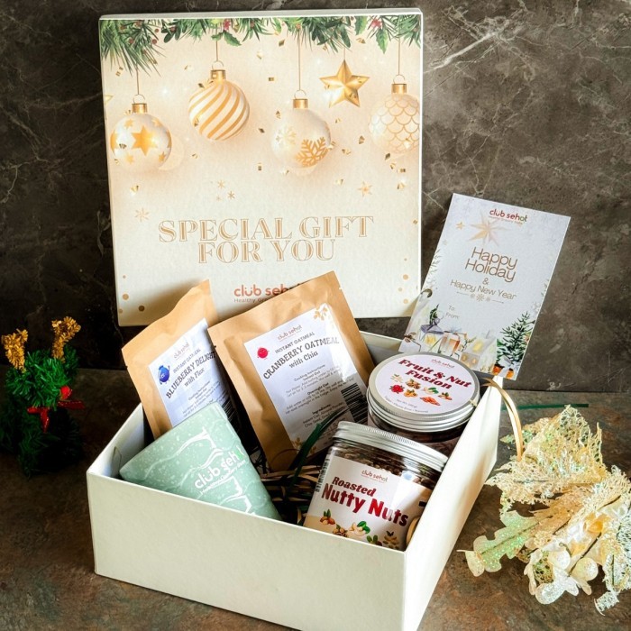 

Club Sehat Hampers Natal Dan Tahun Baru Beautiful Gift