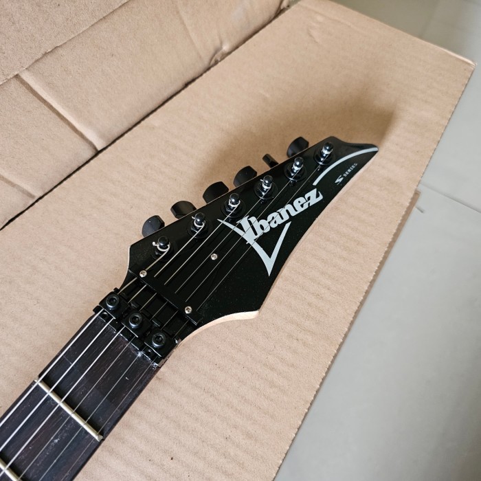 New Gitar ibanez s series herman li signature new