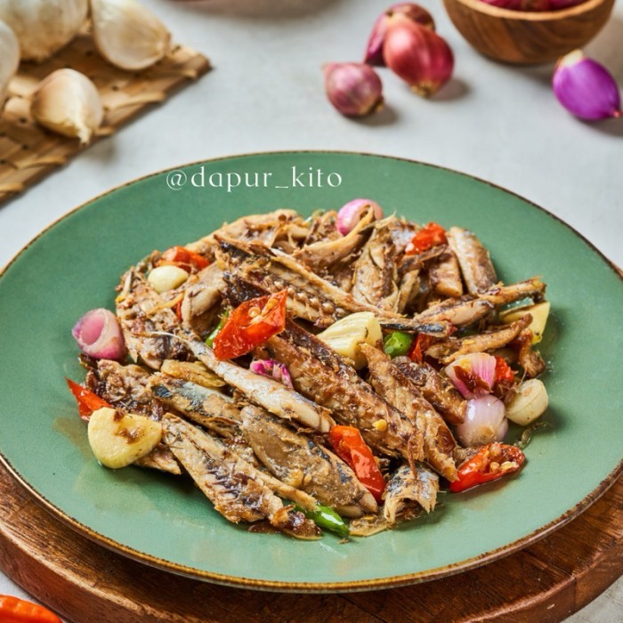 

TERLARIS IKAN ASIN TUMIS BAWANG 200GR MURAH!!! MURAH