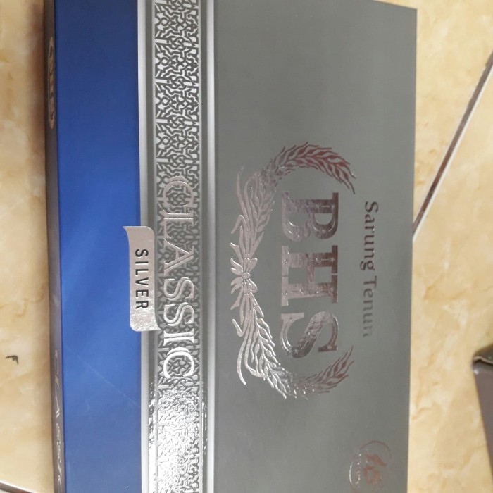 Kosanshoop Sarung Bhs Classic Silver Kwg