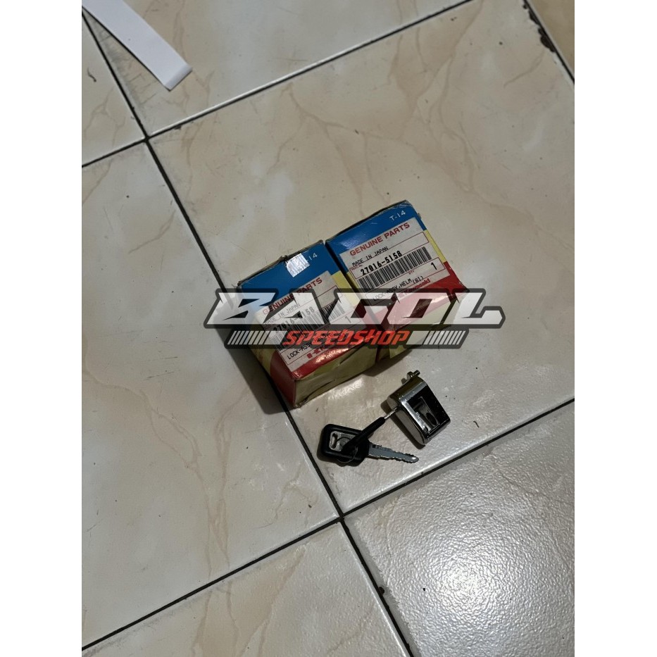 TERMURAH KUNCI HELM NINJA R SS ORIGINAL KAWASAKI