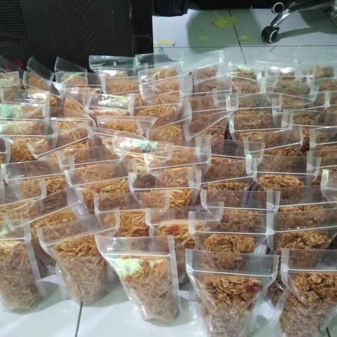 

Spesial Order 100 Pcs (Kering Kentang Dan Kering Tempe) Original