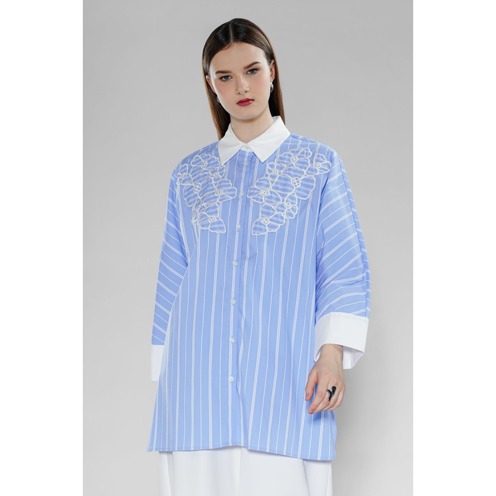 Benang Jarum Black Label - Elea Batwing Shirt - Blue