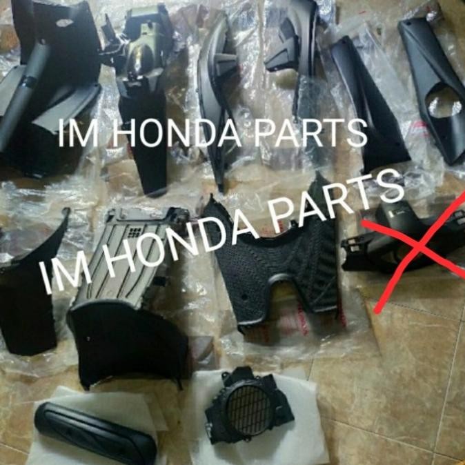 Promo full body kasar Honda Vario 110 cw karbu lama original AHM COD