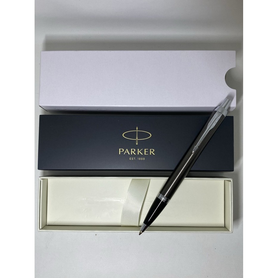 

PULPEN PARKER NEW IM DARK ESPRESO ORIGINAL BP CT ( KLIP SILVER )