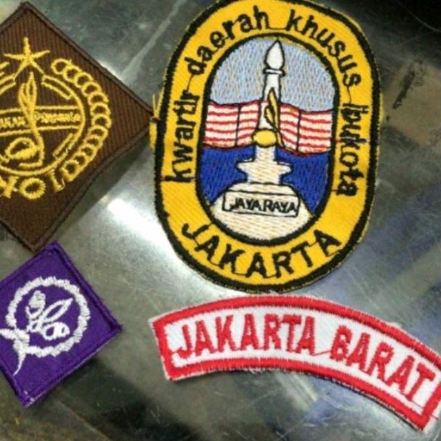 PROMO 1 SET LOGO ATRIBUT BADGE PRAMUKA COWO CEWE JAKARTA TANGERANG BED BET
