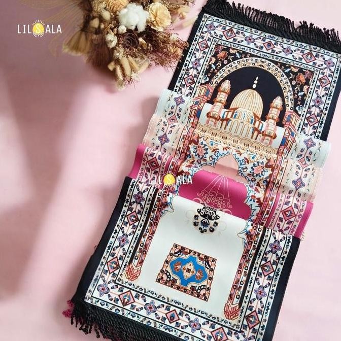 *****] [LEMBARAN] Grosir 50pcs Sajadah Kepala Mini Travel Isra Suede Rumbai Tambang Lembut Souvenir 