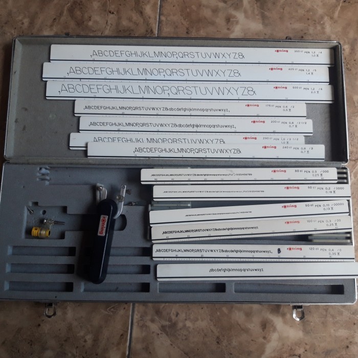

TERLARIS! Rotring cl letering vintage