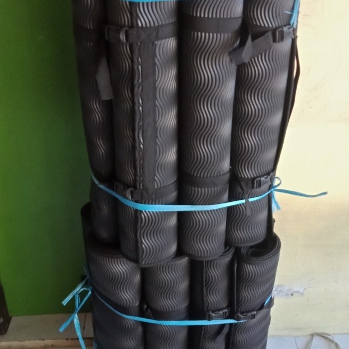 Karpet / Tikar Lantai Plastik Spon Eva - Bintik Warna Polos 65X120Cm Harga Promo