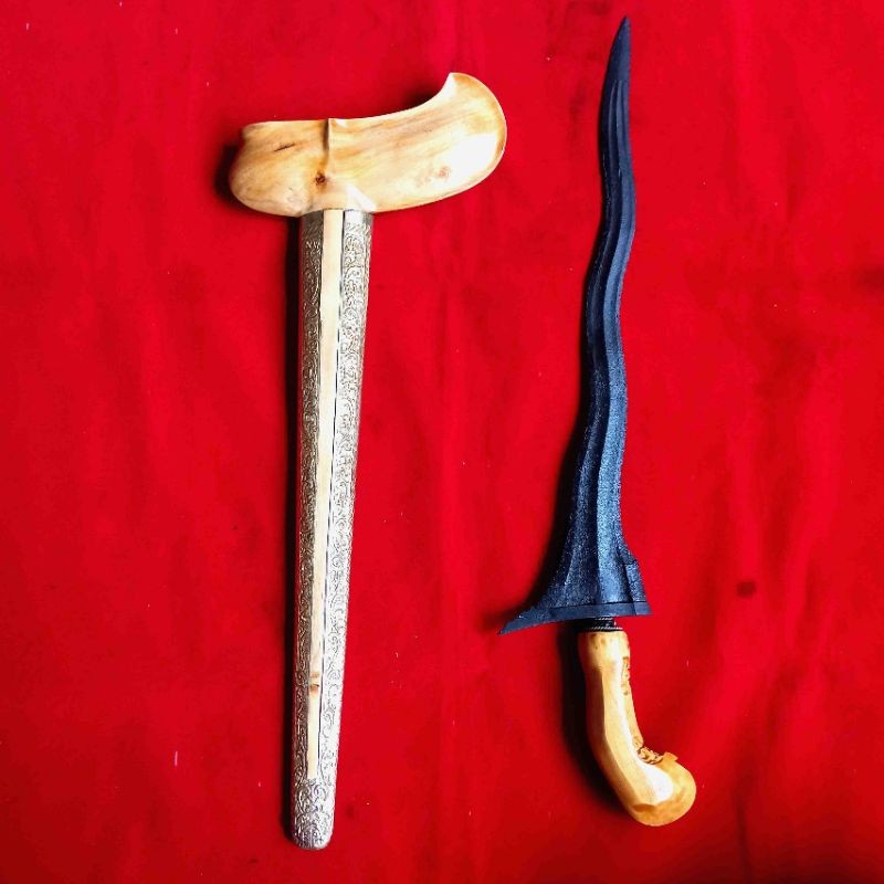 Pusaka Keris Pulanggeni Pamor Keleng koleksi Antik