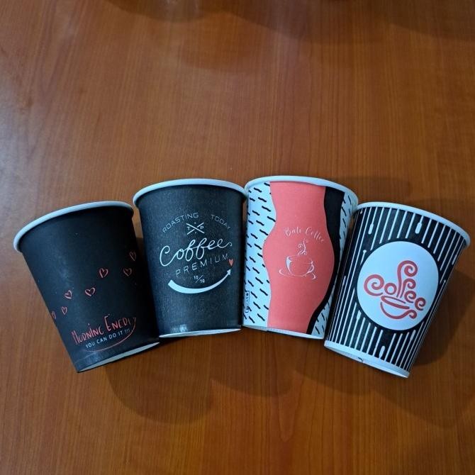 

Terjangkau Paper Cup / Gelas Kertas Minum 6,5Oz (195Ml)