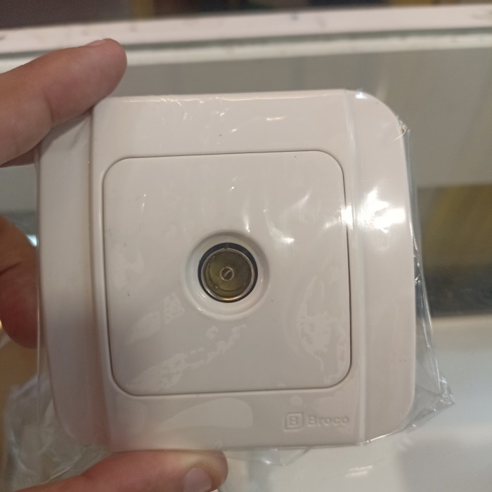 BEST COLOKAN KABEL ANTENA TV BROCO GALEO 1 GANG TV OUTLET
