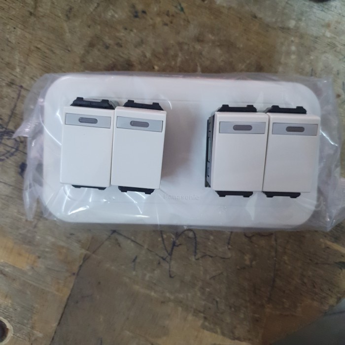 READY STOCK SAKLAR SERI 5571 + SAKELAR SERI 5571 LAMPU PANASONIC WIDE SERIES