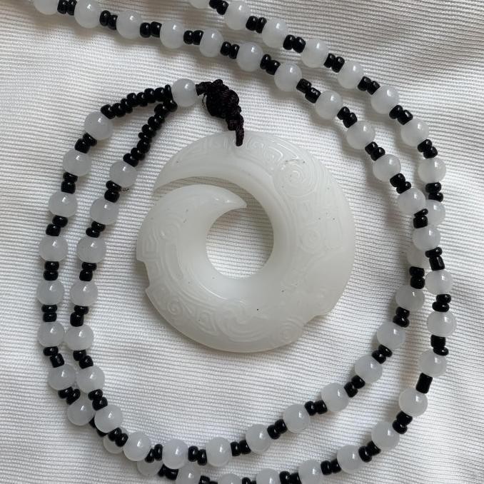 Kalung Batu Giok Keberuntungan dan Perlindungan - Kalung Giok Asli