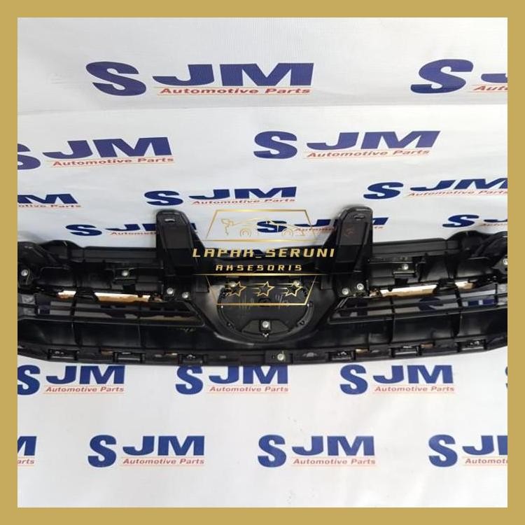 GRILLE INOVA VENTURER (53100-YP010)