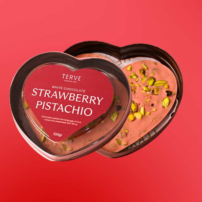 

Ready Fancy White Chocolate Strawberry Pistachio Heart 100 gr