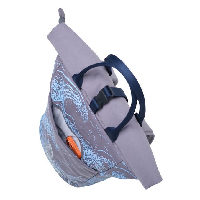 Sackai Urban Backpack - Ft Humpback Whale Hokusai Waves Gray Kurniaputri25