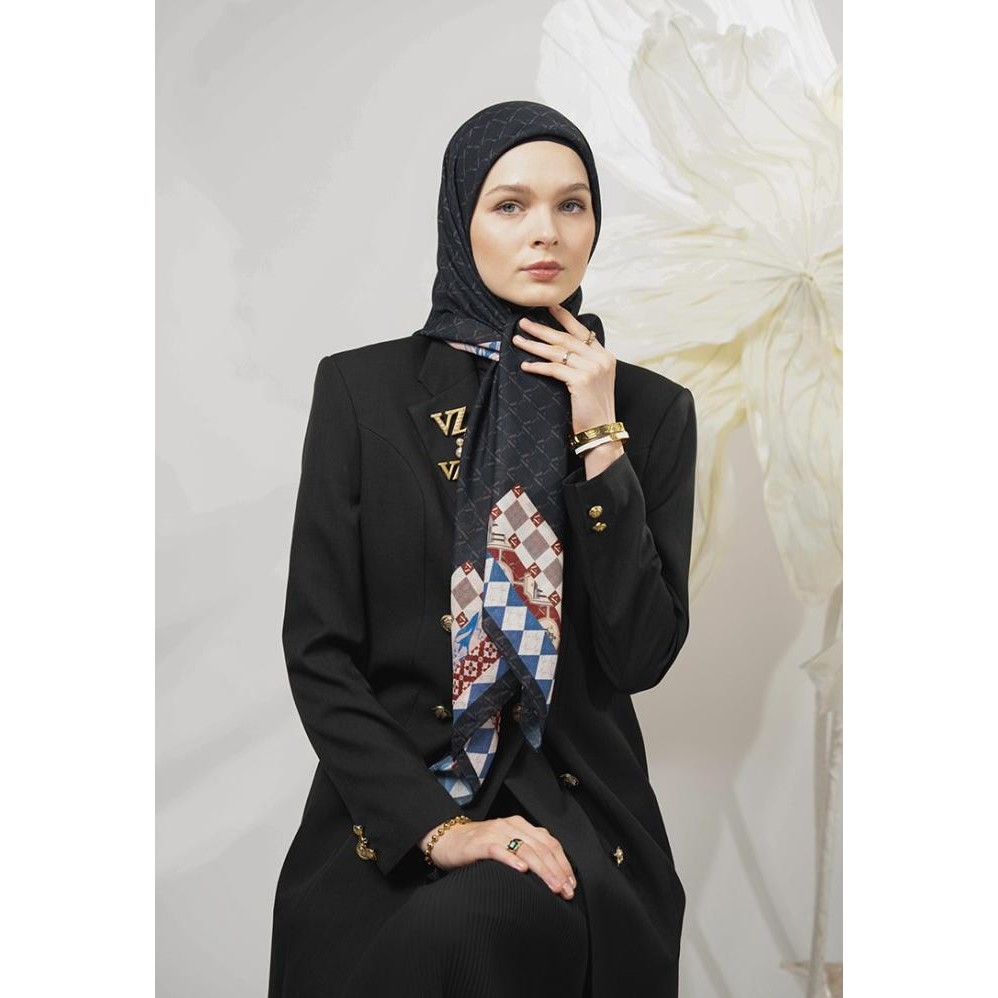 Diskon Vz Calliope Scarf - Black Red