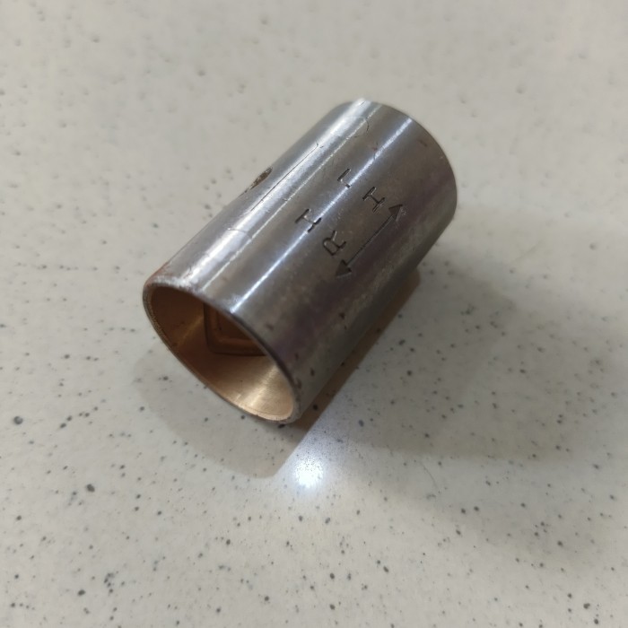 Bosh Kkng Pen KAD Sparepart Isuzu KAD