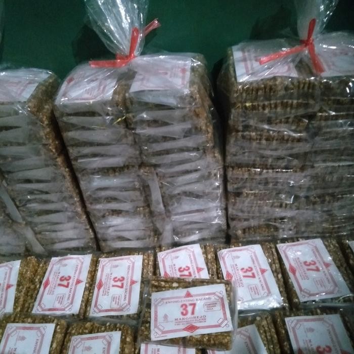 

BARANG TERLARIS Enting Enting Kacang Gula Merah Alami 10 Pics Food Kering Snacks