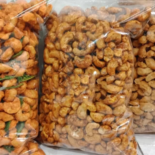 

BARANG TERLARIS Kacang Mete Madu/ Mede Mente Matang Goreng Aneka Rasa 500 gram (1/2kg) camilan food