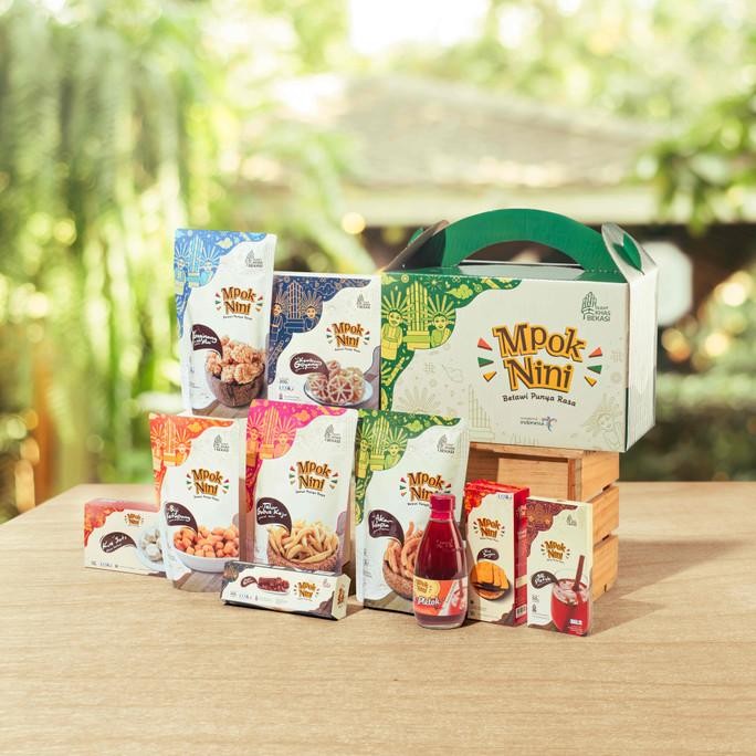 

Grosir Paket Bejibun Oleh-Oleh Khas Bekasi | Box Premium | Mpok Nini