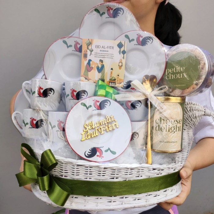 

PROMO !!! SALE TERLARIS TEA SET HAMPERS PREMIUM 2 READY