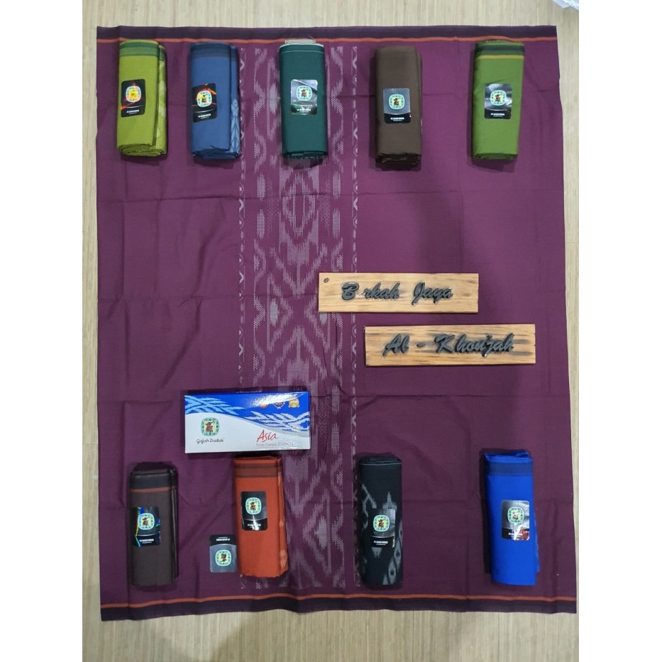 Sarung Gajah Duduk Asia Polos Tumpal Kembang Asli 100%