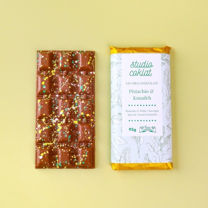 

Terbaru!! Pistachio & Kunafeh Milk Chocolate Bar Cod
