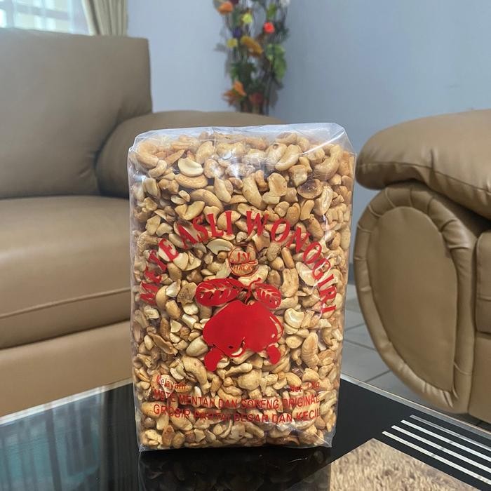 

REMUKAN KACANG METE GORENG 1 KG