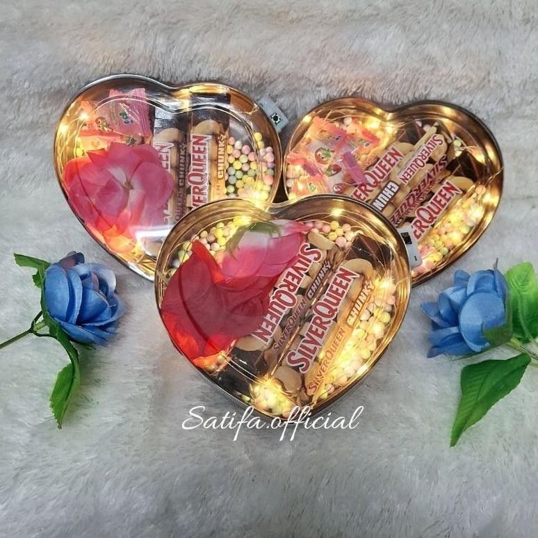 

fb-43 Hadiah Unik Coklat Love Silverqueen Chunky Bar / Valentine Gift Hadiah Ulang Tahun / Hampers Wisuda Murah